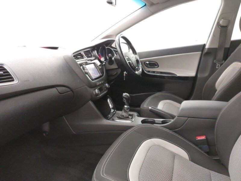 Used Kia Ceed 2017 for sale - 77987748: Photo 5