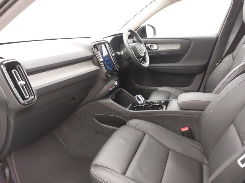 Used Volvo XC40 2024 for sale - 76294157: Photo 5