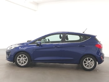 Used Ford Fiesta 2017 for sale - 78013360: Photo
