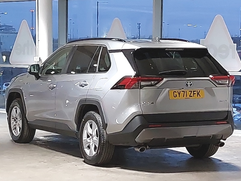 Used Toyota RAV4 2021 for sale - 77201888: Photo 3