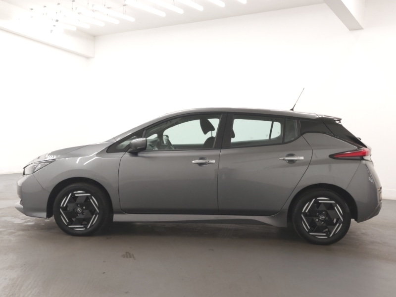 Used Nissan Leaf 2022 for sale - 76571538: Photo 4