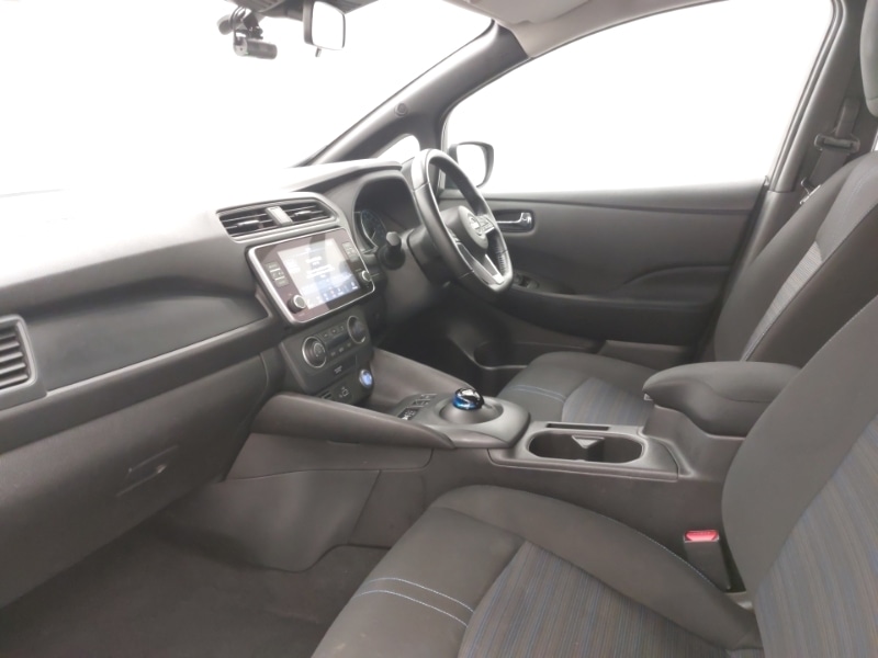 Used Nissan Leaf 2022 for sale - 76571538: Photo 5