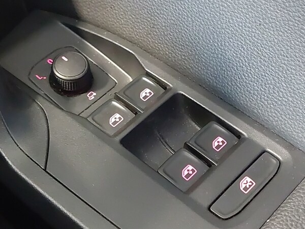 Used SEAT Ibiza 2023 for sale - 75828389: Photo 18
