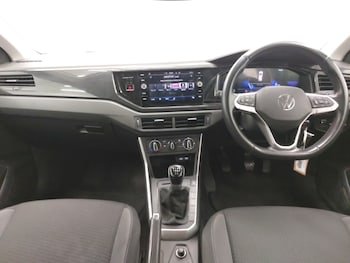 Used Volkswagen Polo 2023 for sale - 76951642: Photo