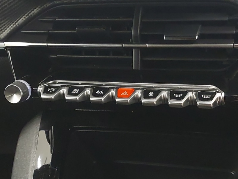 Used Peugeot 2008 2023 for sale - 77782400: Photo 16