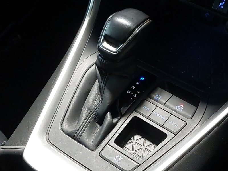 Used Toyota RAV4 2021 for sale - 76560612: Photo 13