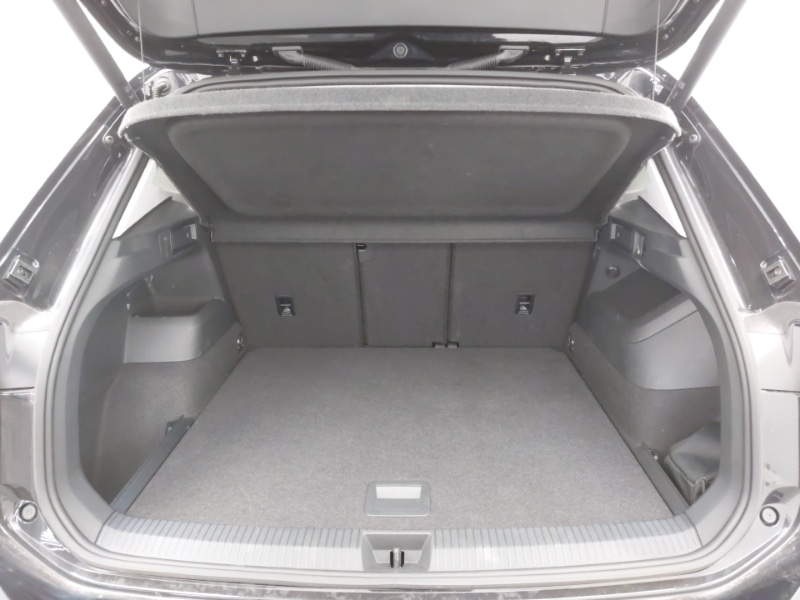 Used Volkswagen Tiguan 2024 for sale - 76860330: Photo 8