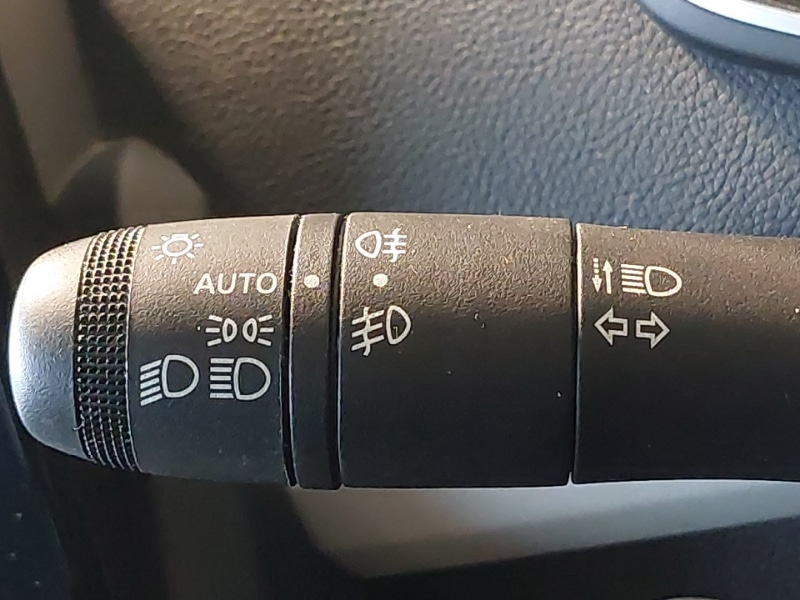 Used Renault Zoe 2023 for sale - 76630633: Photo 17