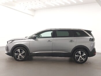 Used Peugeot 5008 2023 for sale - 77907638: Photo