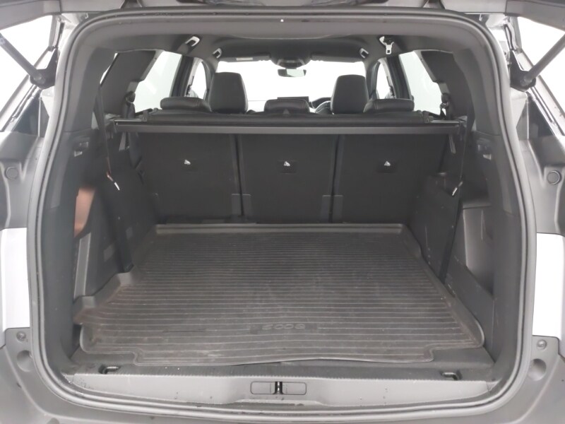 Used Peugeot 5008 2023 for sale - 77907638: Photo 8