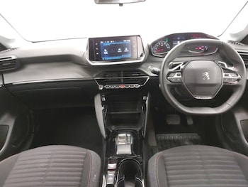 Used Peugeot 208 2023 for sale - 76169498: Photo 2