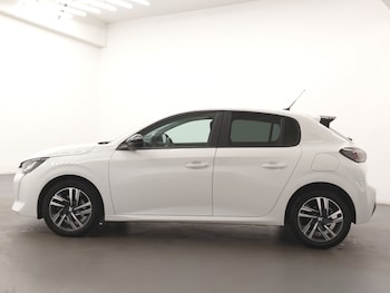 Used Peugeot 208 2023 for sale - 76169498: Photo 4