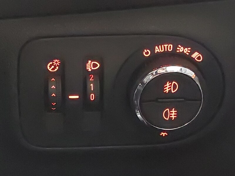 Used Vauxhall Corsa 2017 for sale - 77299800: Photo 16