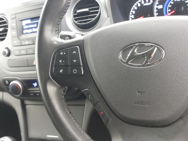 Used Hyundai i10 2017 for sale - 76846848: Photo 11