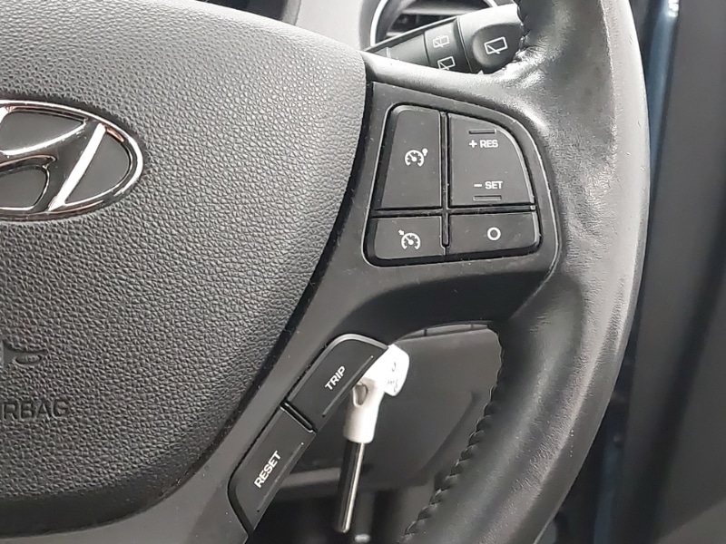 Used Hyundai i10 2017 for sale - 76846848: Photo 14