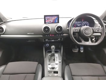 Used Audi A3 2018 for sale - 76779621: Photo