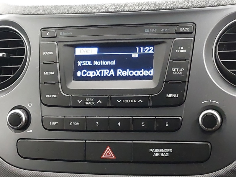 Used Hyundai i10 2017 for sale - 76763844: Photo 10