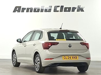 Used Volkswagen Polo 2024 for sale - 79481151: Photo