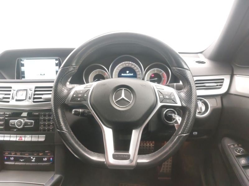 Used Mercedes-Benz E Class 2015 for sale - 76498065: Photo 7