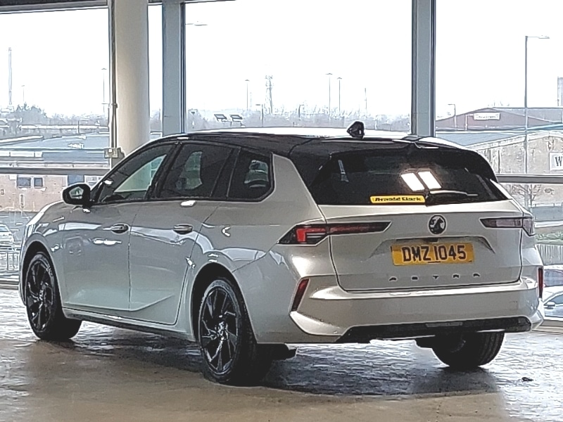 Used Vauxhall Astra 2024 for sale - 76906642: Photo 3