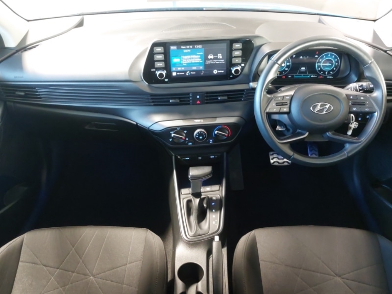 Used Hyundai BAYON 2023 for sale - 77114643: Photo 2