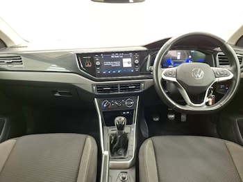 Used Volkswagen Polo 2024 for sale - 79501569: Photo