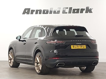 Used Porsche Cayenne 2022 for sale - 78647422: Photo