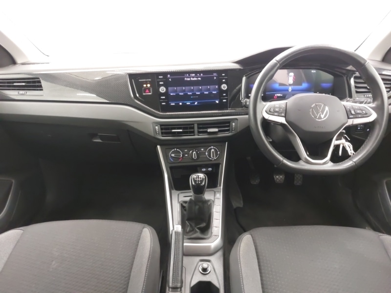 Used Volkswagen Polo 2023 for sale - 76839041: Photo 2