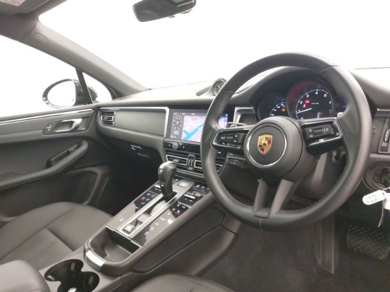 Used Porsche Macan 2021 for sale - 78147214: Photo 18
