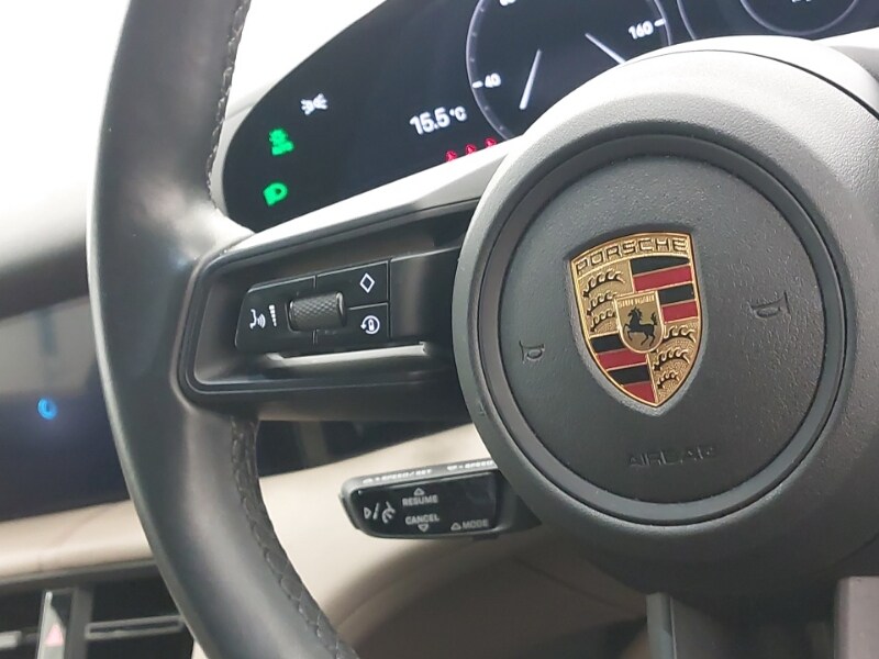 Used Porsche Taycan 2022 for sale - 77907627: Photo 10