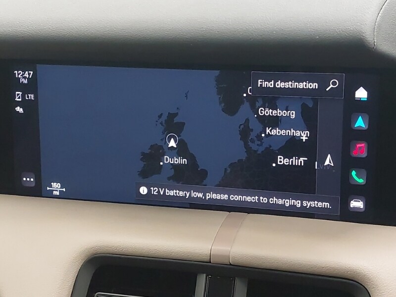 Used Porsche Taycan 2022 for sale - 77907627: Photo 11