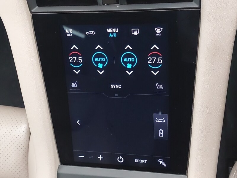 Used Porsche Taycan 2022 for sale - 77907627: Photo 16