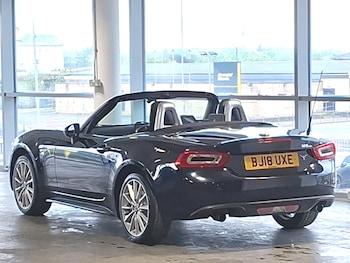 Used Fiat 124 Spider 2018 for sale - 78467625: Photo