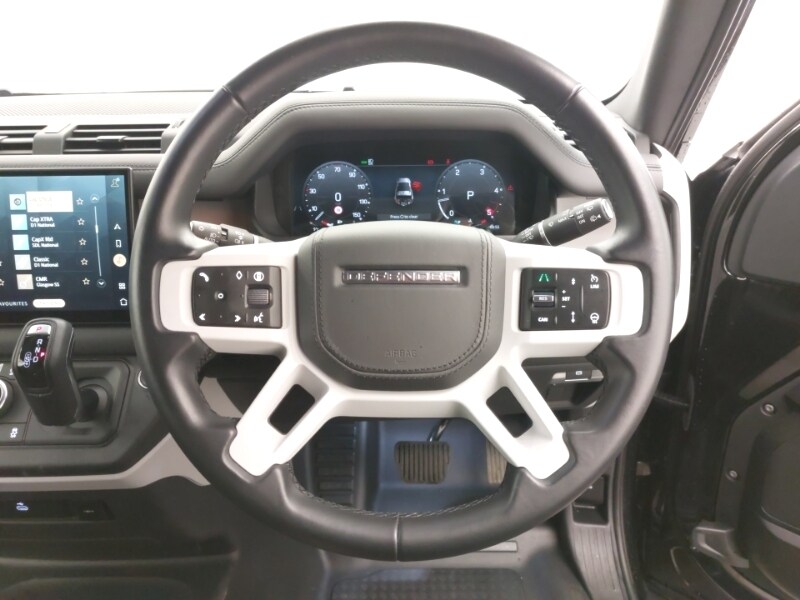 Used Land Rover Defender 2024 for sale - 77907641: Photo 7