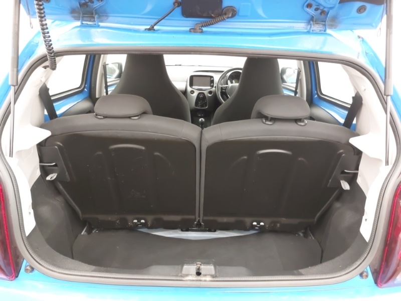 Used Peugeot 108 2017 for sale - 76403798: Photo 8