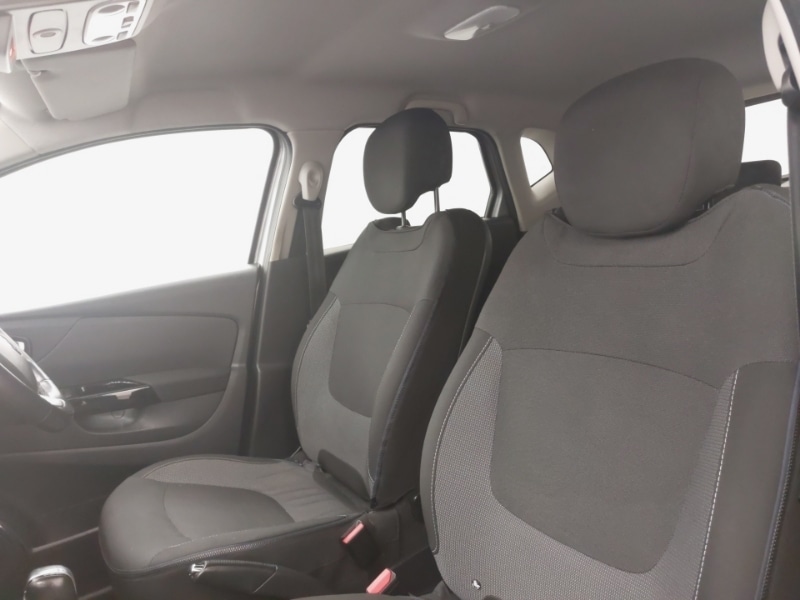 Used Renault Captur 2017 for sale - 76589320: Photo 5