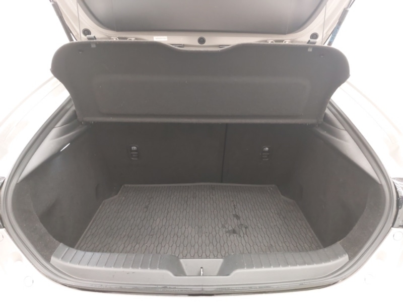 Used Mazda Mazda3 2023 for sale - 76963936: Photo 8