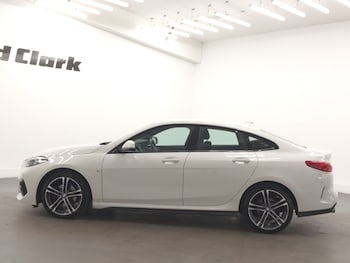 Used BMW 2 Series 2023 for sale - 78778152: Photo