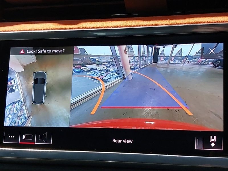 Used Audi Q3 2019 for sale - 77689927: Photo 14