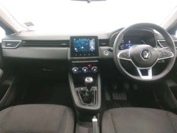Used Renault Clio 2023 for sale - 74809512: Photo