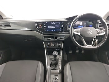 Used Volkswagen Polo 2024 for sale - 78656177: Photo