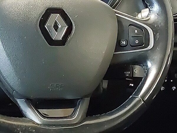 Used Renault Captur 2017 for sale - 76244342: Photo 11