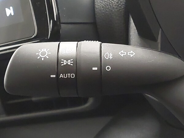 Used Mazda Mazda2 HYBRID 2025 for sale - 76238120: Photo 15