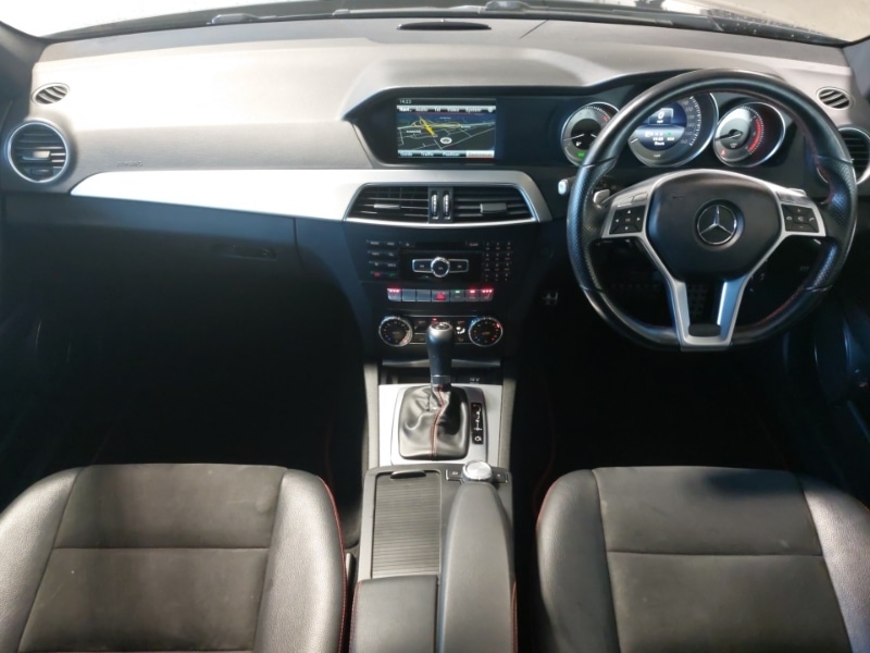 Used Mercedes-Benz C Class 2013 for sale - 77610904: Photo 2