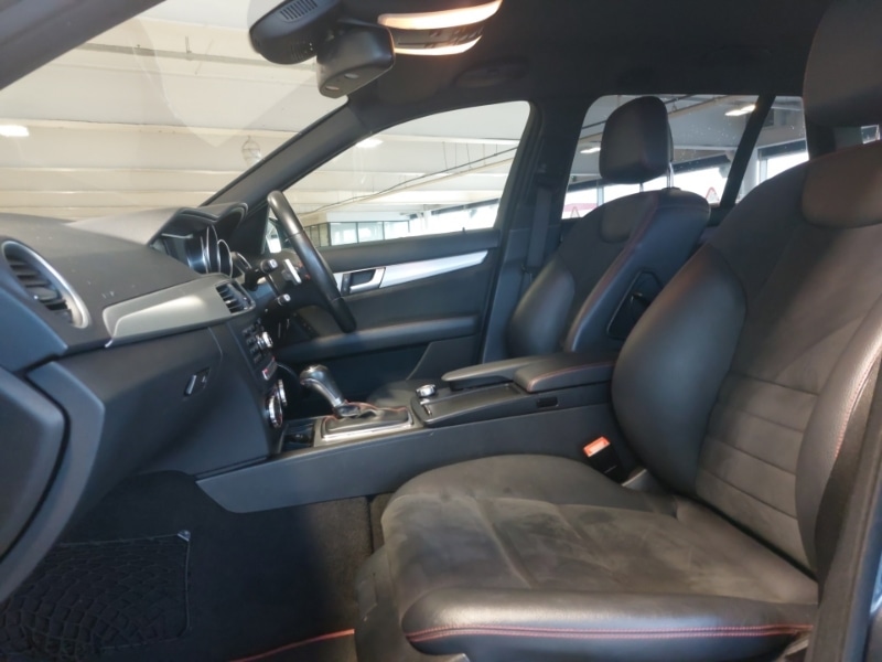 Used Mercedes-Benz C Class 2013 for sale - 77610904: Photo 5