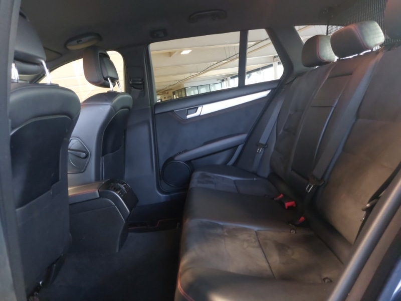 Used Mercedes-Benz C Class 2013 for sale - 77610904: Photo 6