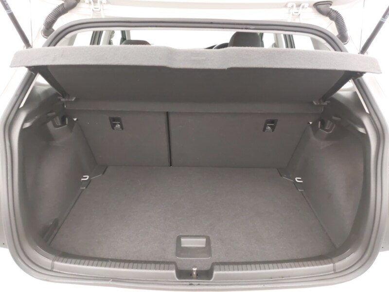 Used Volkswagen Polo 2024 for sale - 78164148: Photo 8