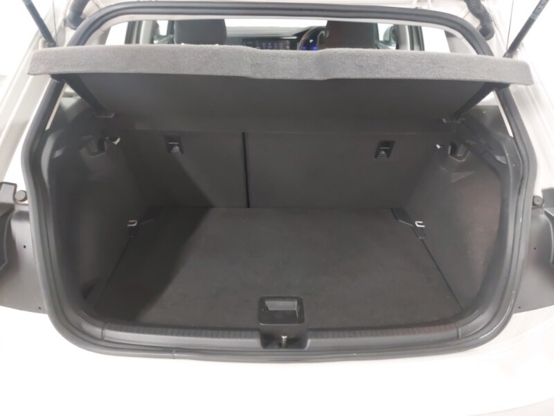 Used Volkswagen Polo 2023 for sale - 77702268: Photo 8