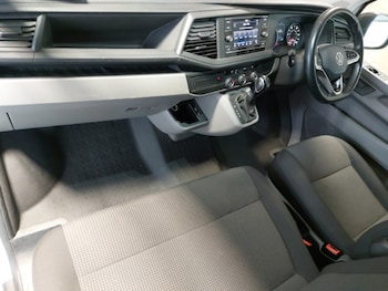Used Volkswagen Transporter 2021 for sale - 77596301: Photo