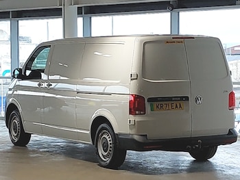 Used Volkswagen Transporter 2021 for sale - 77596301: Photo